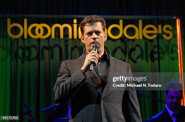 Harry Connick Jr. Performs at the unveiling of the 2009 holiday windows at Bloomingdale's on November 17, 2009 in New York City.