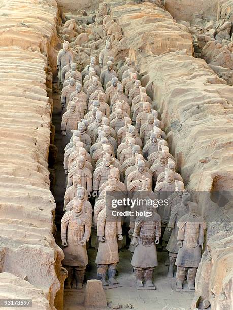armee der terrakotta-krieger - terrakotta armee stock-fotos und bilder