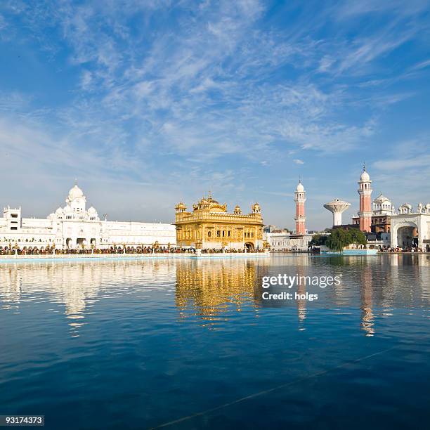 golden temple, amritsar, india - golden temple india stock pictures, royalty-free photos & images