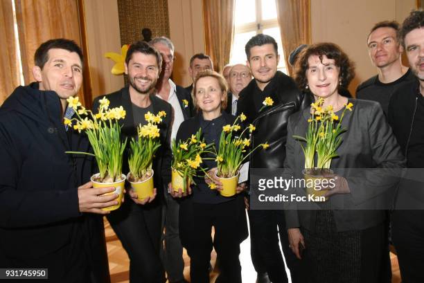 Presenters Thomas Sotto, Christophe Beaugrand, Mayor of Paris 5th district Florence Berthout, singer Vincent Niclo and guests attend Une Jonquille...