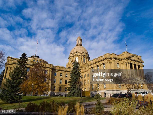 estado legislatura edmonton, alberta, canadá - edifício do parlamento - fotografias e filmes do acervo