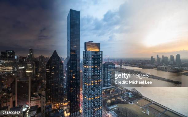 aerial east river sunrise time lapse - new york - queensday stock-fotos und bilder