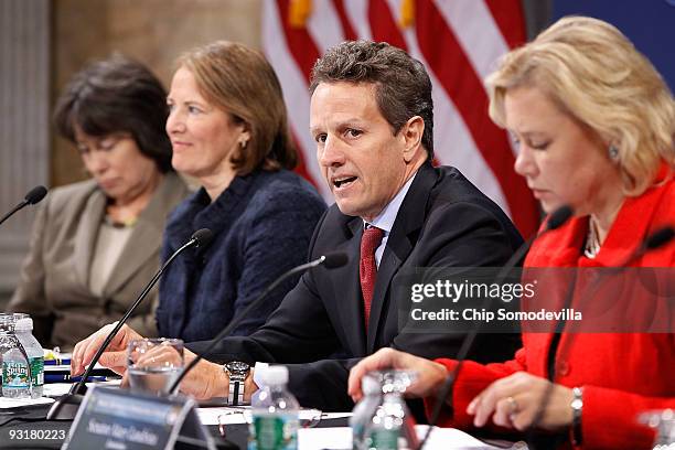 Treasury Secretary Timothy Geithner delivers opening remarks with Federal Deposit Insurance Corporation Chairman Sheila Bair, Small Business...