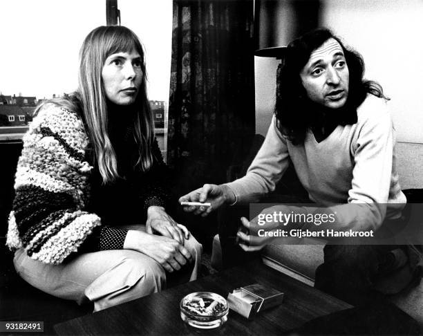 Joni Mitchell posed in Amsterdam, Holland in 1972 with Elliot Roberts