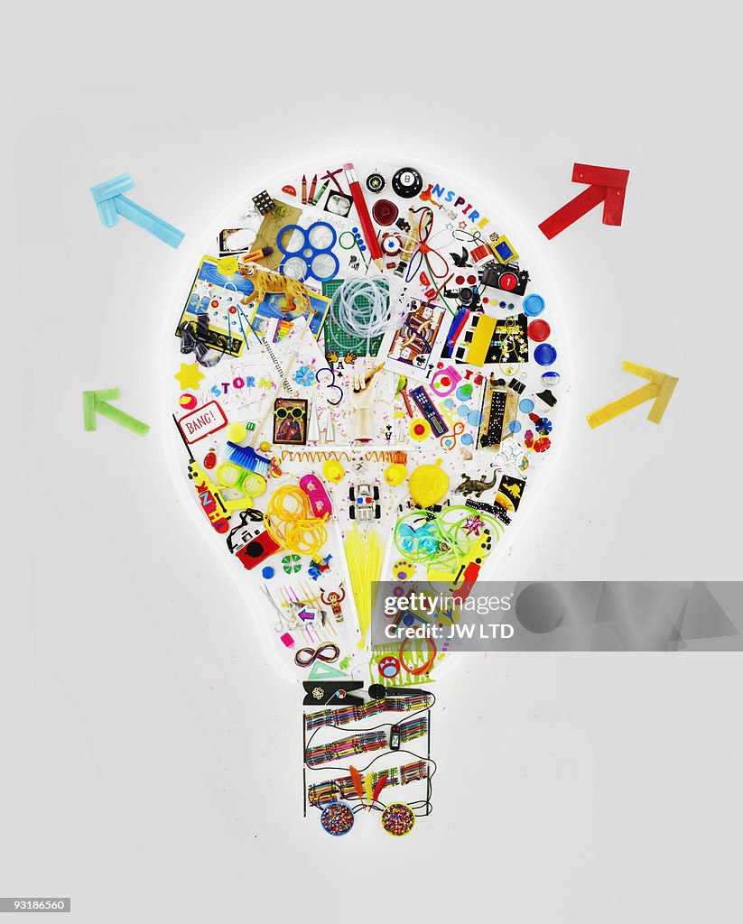 Light And Objects Art Objects In Shape Of Light Bulb Ilustração - Getty Images