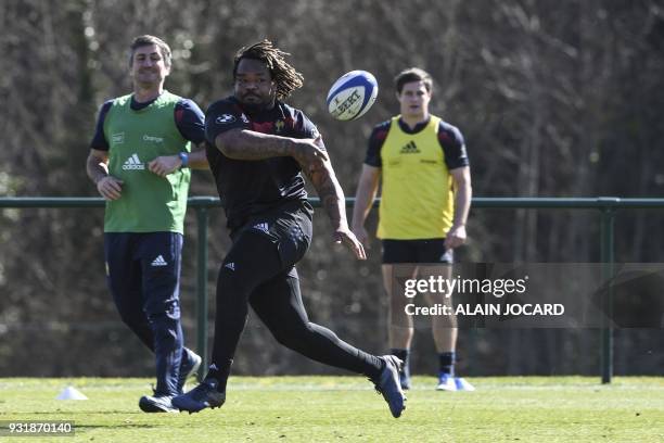 France rugby union national team centre Mathieu Bastareaud takes part in a training session, on March 14, 2018 in Marcoussis, as part of the team's...