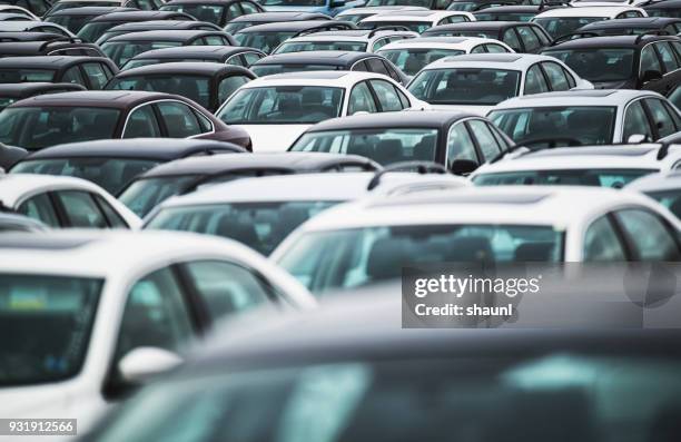 automobile - vehículo de motor fotografías e imágenes de stock