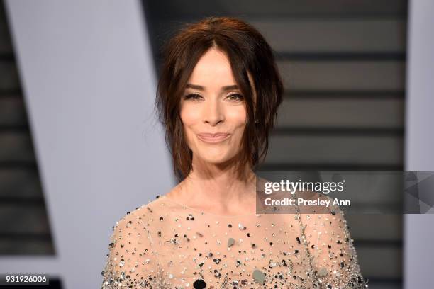 Abigail Spencer attends the 2018 Vanity Fair Oscar Party Hosted By Radhika Jones - Arrivals at Wallis Annenberg Center for the Performing Arts on...