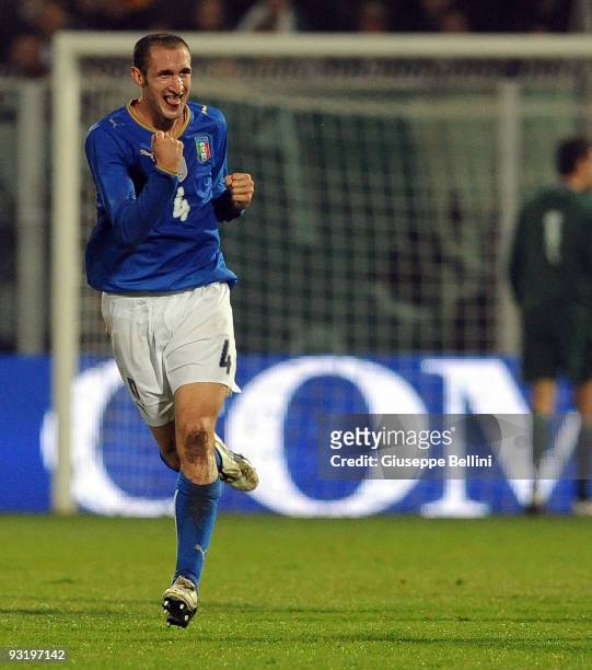 Giorgio Chiellini of Italy celebrates after scoring the goal during the international friendly match between Italy and Sweden at Dino Manuzzi Stadium...