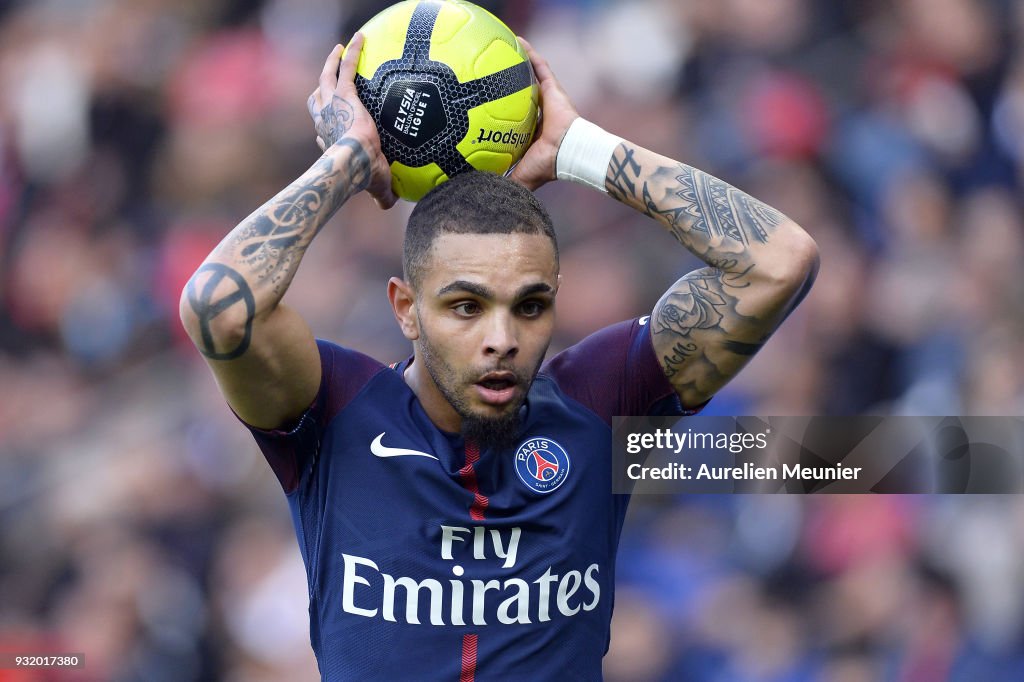 Paris Saint Germain v Angers SCO - Ligue 1