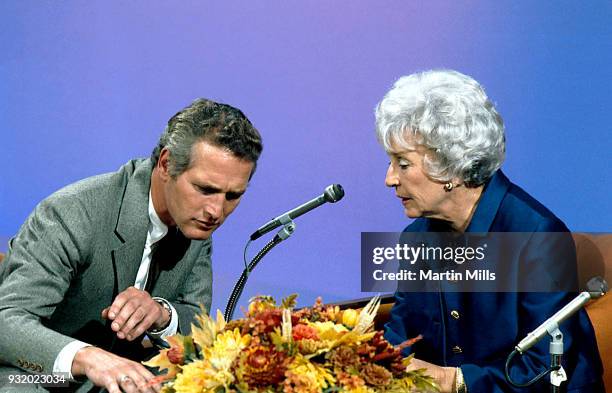 Actor Paul Newman talks with Muriel Humphrey during the 1968 Democratic National Convention telethon circa 1968.
