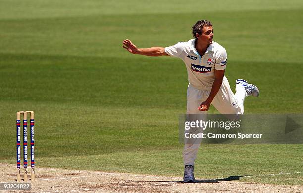 Steve O'Keefe of the Blues bowls during day three of the Sheffield Shield match between the New South Wales Blues and the Tasmanian Tigers at Sydney...