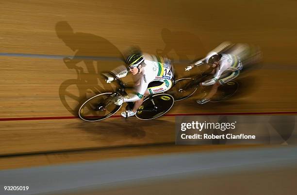 Anna Meares of Australia is chased by Emily Rosemond of Australia during day one of 2009 UCI Track World Cup at Hisense Arena on November 19, 2009 in...