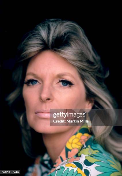 American singer and actress Julie London poses for a portrait circa 1972 in Los Angeles, California.