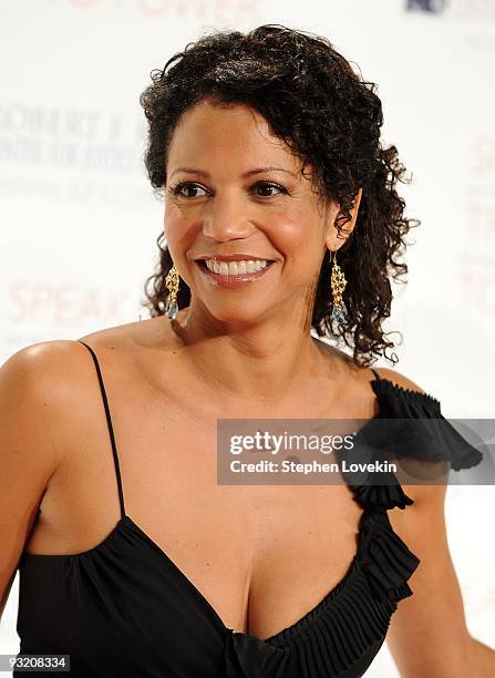 Actress Gloria Reuben attends the RFK Center Ripple of Hope Awards dinner at Pier Sixty at Chelsea Piers on November 18, 2009 in New York City.