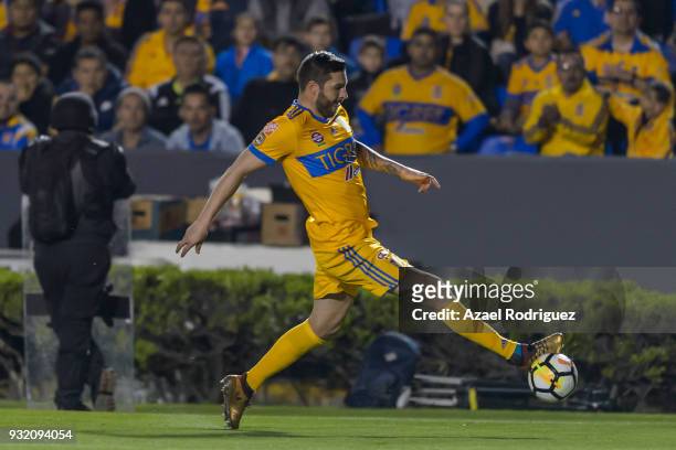 Andre-Pierre Gignac of Tigres controls the ball during the quarterfinals second leg match between Tigres UANL and Toronto FC as part of the CONCACAF...