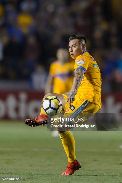 Eduardo Vargas of Tigres controls the ball during the quarterfinals second leg match between Tigres UANL and Toronto FC as part of the CONCACAF...