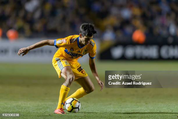 Jurgen Damm of Tigres controls the ball during the quarterfinals second leg match between Tigres UANL and Toronto FC as part of the CONCACAF...