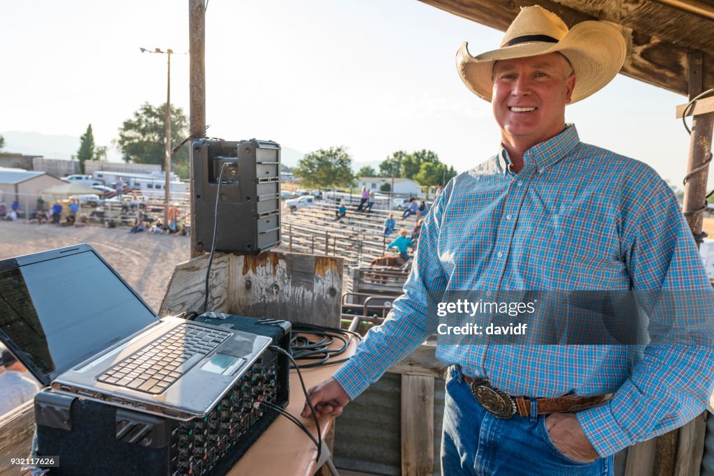 Omroeper op een Rodeo