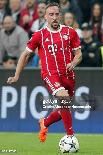 Franck Ribery of FC Bayern Muenchen runs with the ball during the UEFA Champions League Round of 16 Second Leg match Besiktas and Bayern Muenchen at...