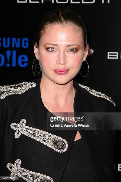 Model Estella Warren attends the Samsung Behold II premiere launch event at Boulevard3 on November 18, 2009 in Hollywood, California.