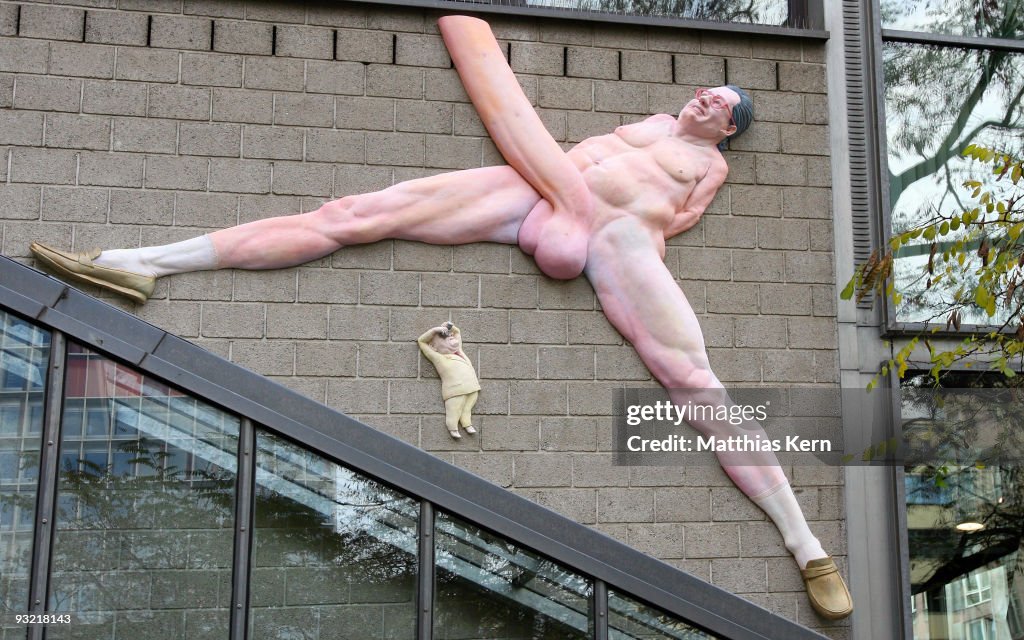 Kai Diekmann Mural By Peter Link