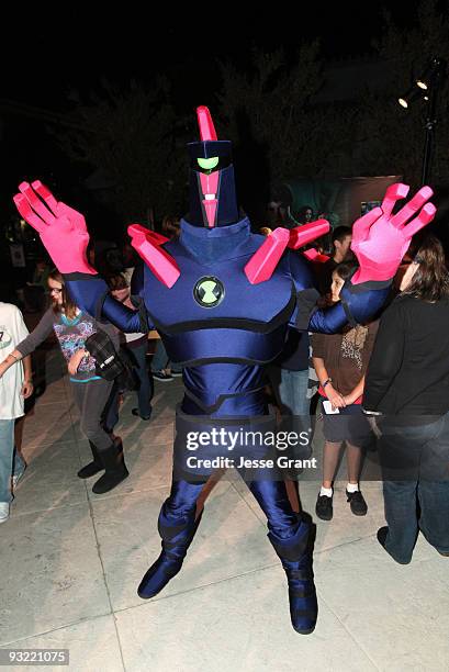Ben 10 Alien Swarm Photo: picsss Ben 10, 10 things, Avengers alliance