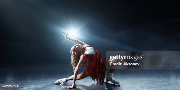 figure skating. female ice skater - figure skating rink stock pictures, royalty-free photos & images