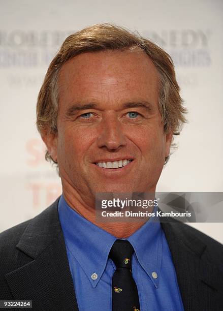 Robert F. Kennedy Jr. Attends the 2009 Robert F. Kennedy Center Ripple of Hope Awards dinner at Pier Sixty at Chelsea Piers on November 18, 2009 in...
