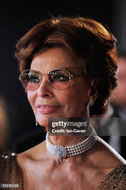 Actress Sophia Loren arrives at the 2010 Pirelli Calendar launch party at Old Billingsgate on November 19, 2009 in London, England.