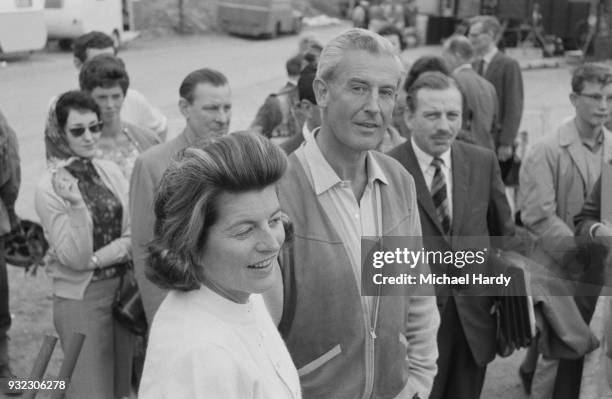 Brigadier and commander Simon Fraser, 15th Lord Lovaton and his wife Rosamond Delves Broughton on the set of epic war film 'The Longest Day', France,...