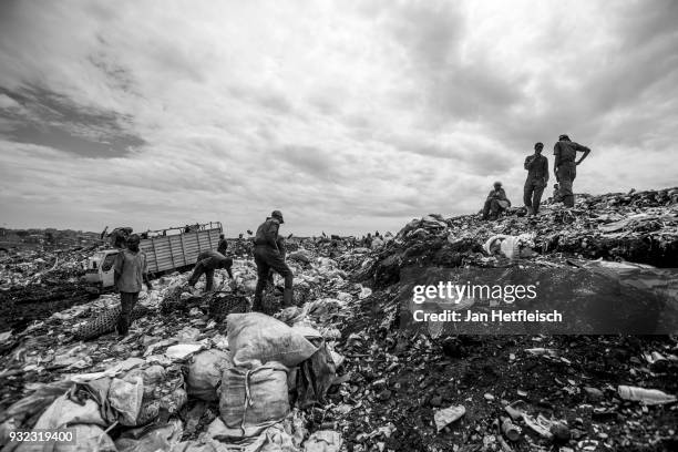 General view of the Dandora rubbish field on March 14, 2018 in Nairobi, Kenya. The Dandora landfield is located 8 Kilometer east of the city center...