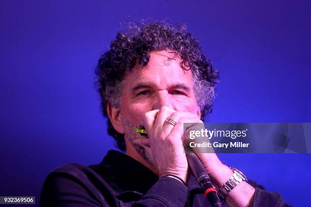 Nelson Raphael Mickey Raphael Photos and Premium High Res Pictures - Getty Images