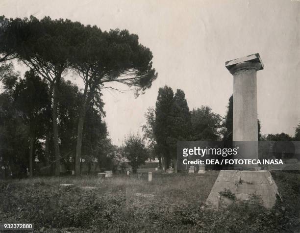 Non-Catholic cemetery or Protestant cemetery in Testaccio, Rome, Italy, photograph from Istituto Italiano d'Arti Grafiche, Bergamo, 1905-1908.