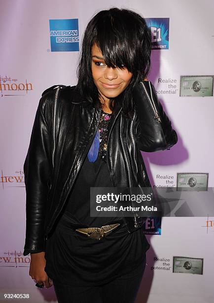 Singer Fefe Dobson attends the American Express screening of ''The Twilight Saga: New Moon'' at the Winter Garden Theatre on November 19, 2009 in...