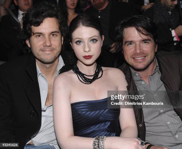 Scott Sartiano, Michelle Trachtenberg and Matthew Settle attend the 2009 Victoria's Secret fashion show at The Armory on November 19, 2009 in New...