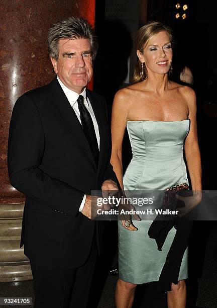 Tom Freston and Kathy Freston attend the Museum Gala at the American Museum of Natural History on November 19, 2009 in New York City.
