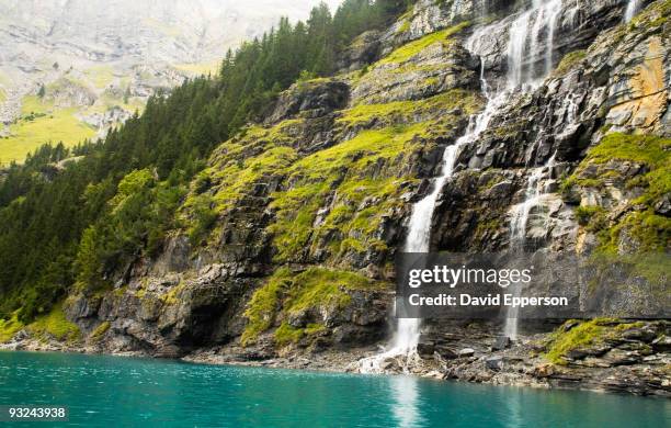 swisslake - lac-oeschinensee photos et images de collection