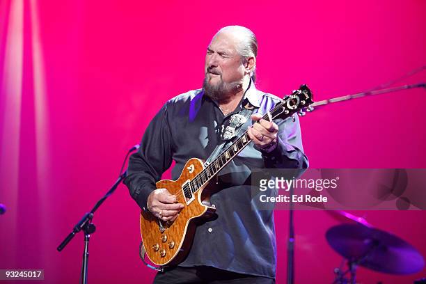 Steve Cropper attends an Intimate Tribute to Les Paul at the Ryman Auditorium on November 19, 2009 in Nashville, Tennessee.