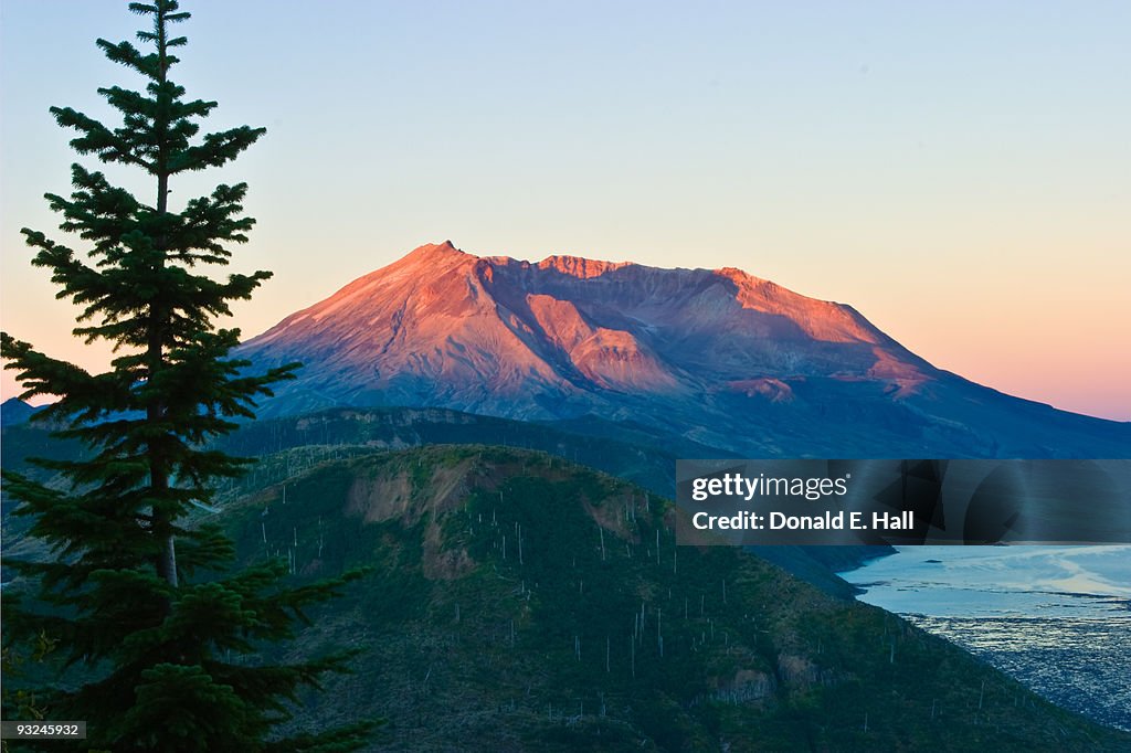 Sunrise on Mt. St. Helens