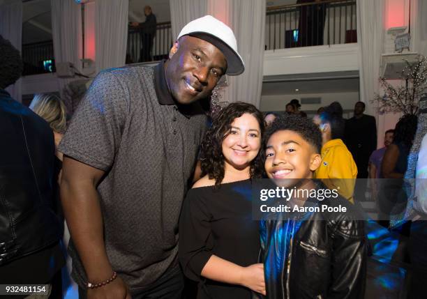 The cast and crew of Walt Disney Television via Getty Images's critically acclaimed hit comedy "black-ish" celebrate the end of season four at a wrap...