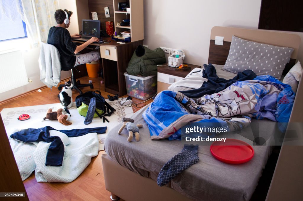 Teenagers messy room