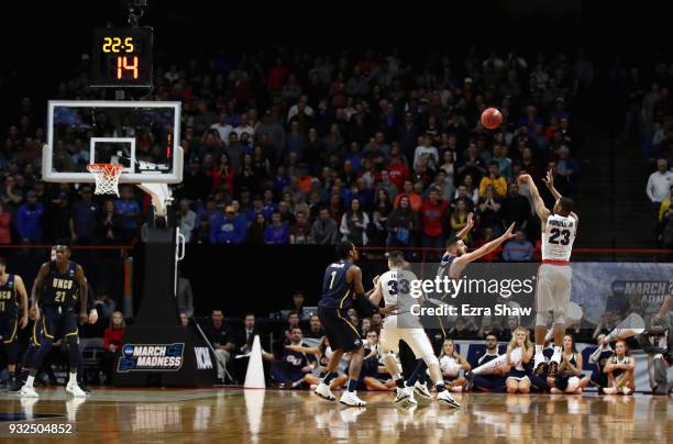 Zach Norvell Jr. #23 of the Gonzaga Bulldogs makes a three point basket in the second half against the UNC-Greensboro Spartans during the first round...