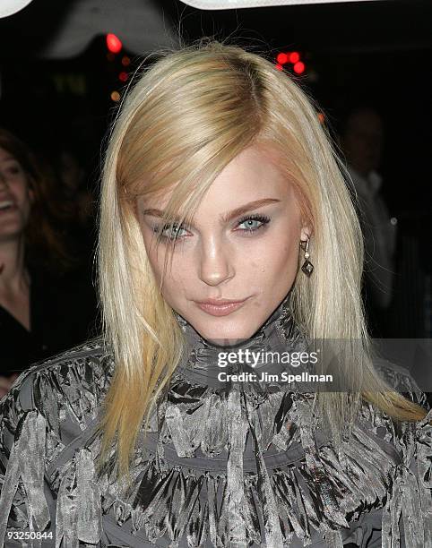 Model Jessica Stam attends The Cinema Society & D&G screening of "The Twilight Saga: New Moon" at Landmark's Sunshine Cinema on November 19, 2009 in...