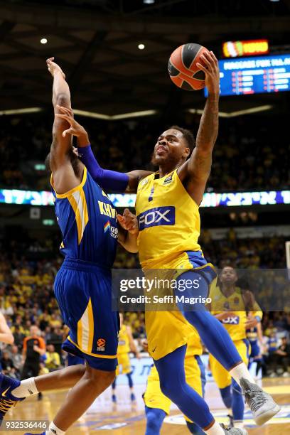 Deshaun Thomas, #1 of Maccabi Fox Tel Aviv in action during the 2017/2018 Turkish Airlines EuroLeague Regular Season Round 26 game between Maccabi...