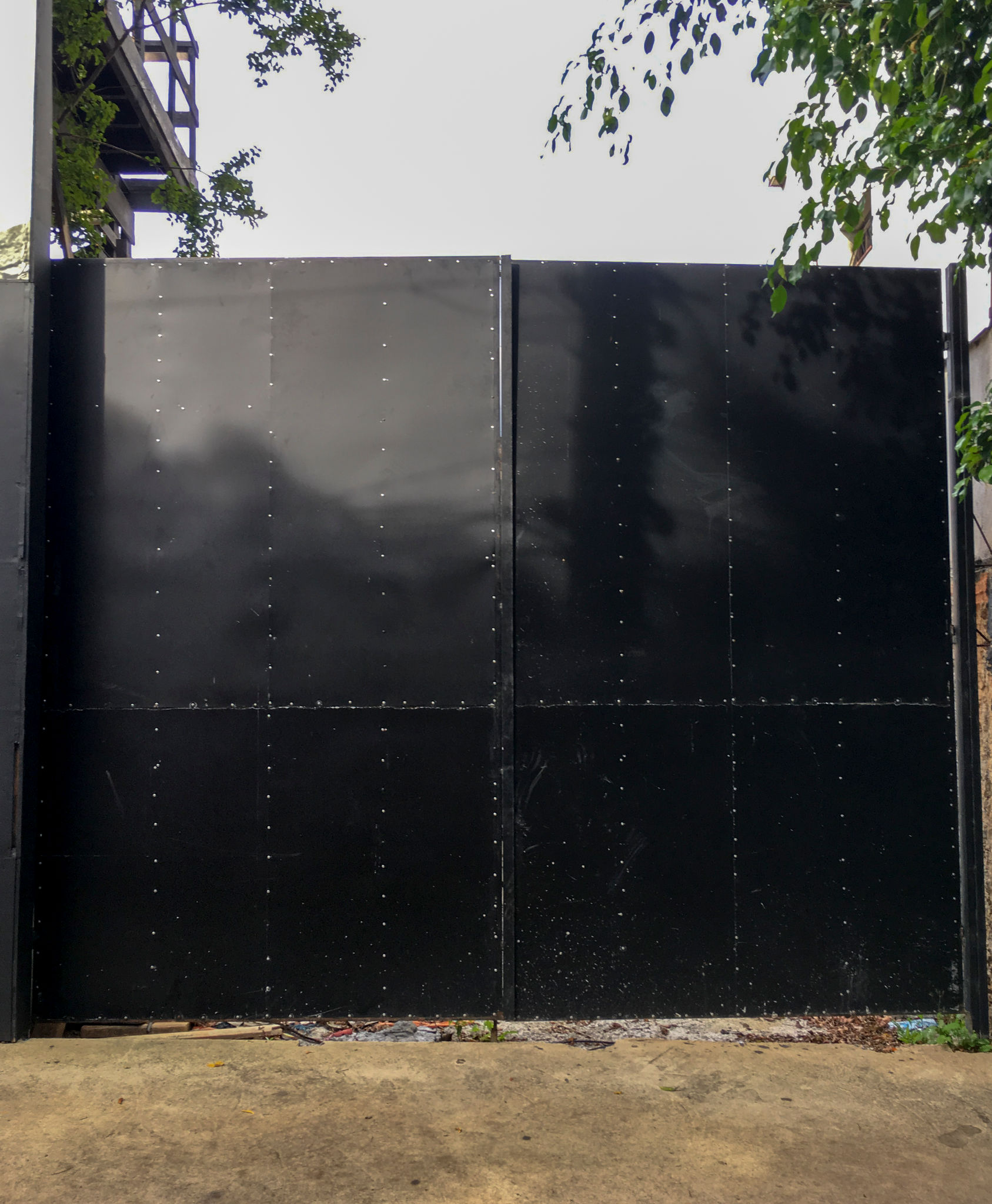 weatherproofing gate