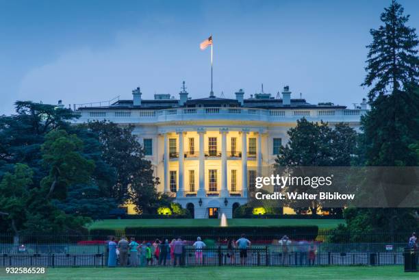washington d.c., the white house - the white house dusk stock pictures, royalty-free photos & images
