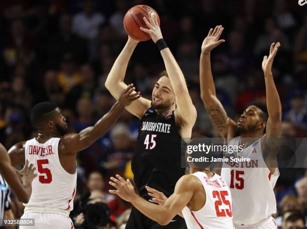 Devin Rooks 1,037 Devin Davis Stock Photos, High-Res Pictures, and Images - Getty ...