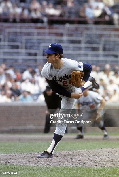 S: Pitcher Don Sutton of the Los Angeles Dodgers pitches against the Chicago Cubs during circa 1960's Major League Baseball game at Wrigley Fields in...