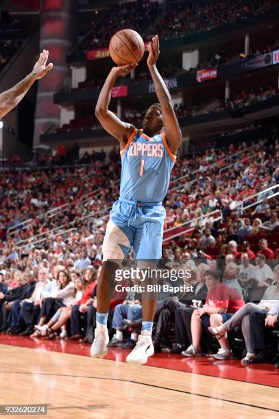 Jawun Evans of the LA Clippers shoots the ball against the Houston Rockets on March 15, 2018 at the Toyota Center in Houston, Texas. NOTE TO USER:...